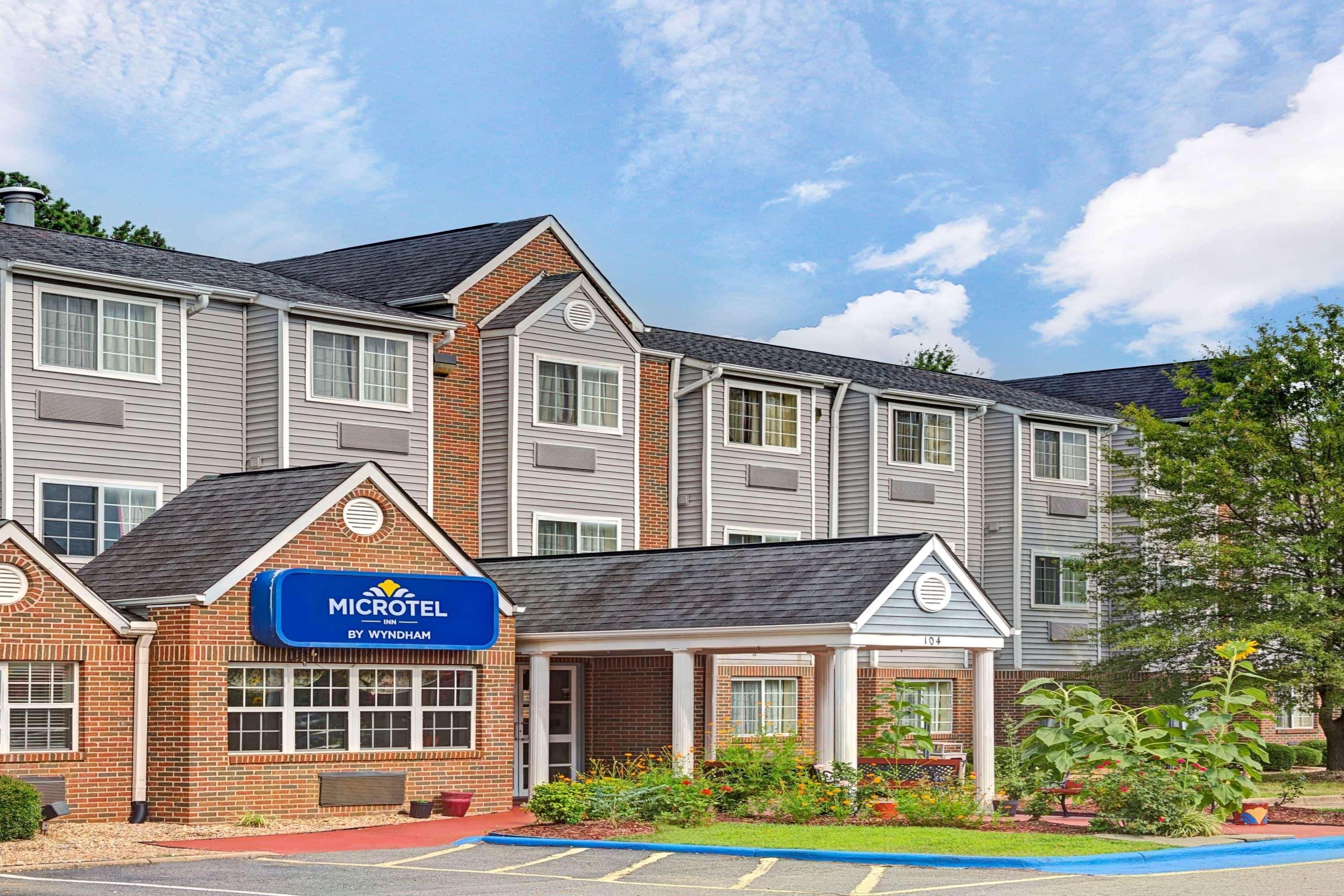 Microtel Inn By Wyndham Raleigh-Durham Airport Morrisville Exterior photo