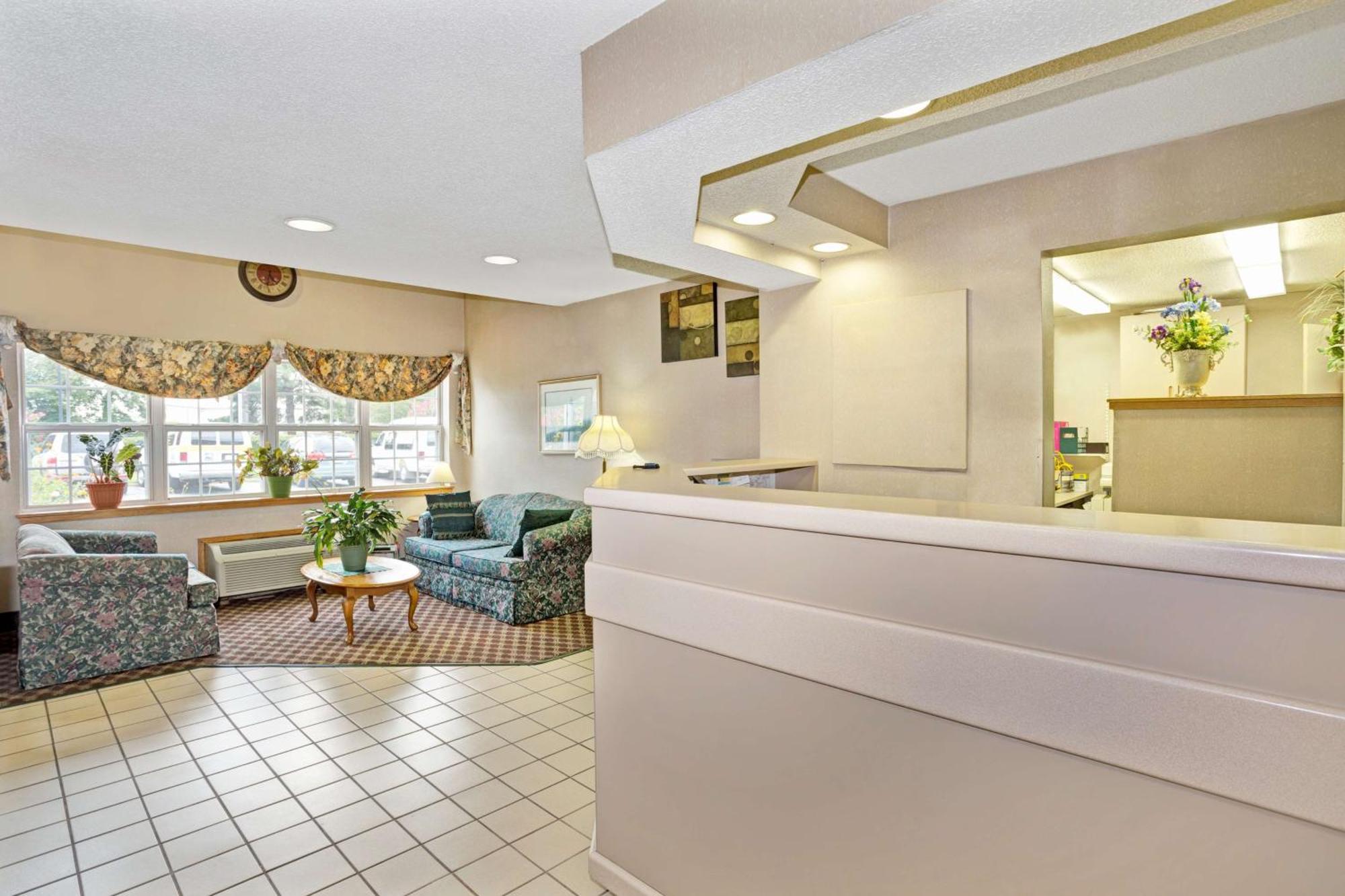 Microtel Inn By Wyndham Raleigh-Durham Airport Morrisville Exterior photo