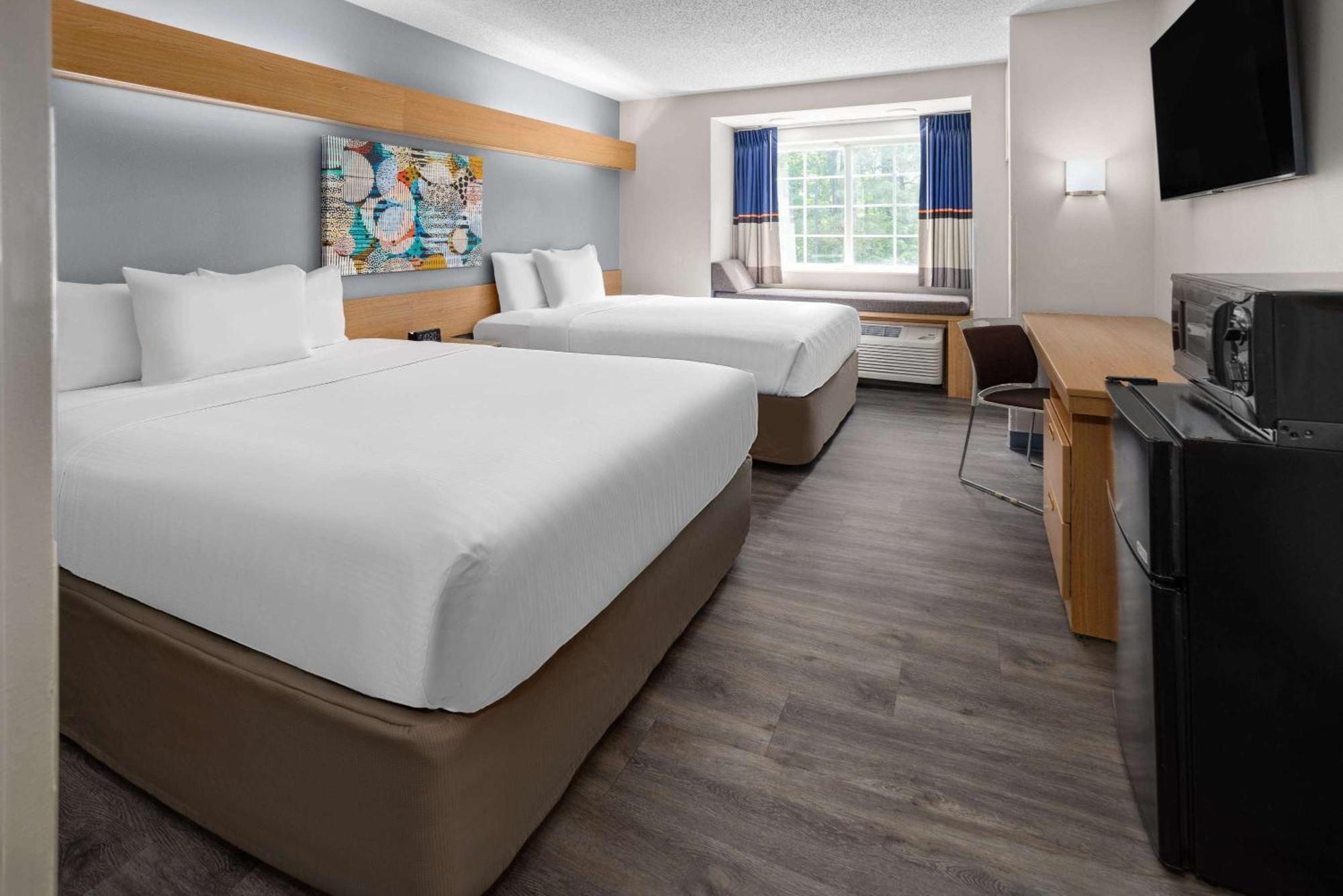 Microtel Inn By Wyndham Raleigh-Durham Airport Morrisville Exterior photo